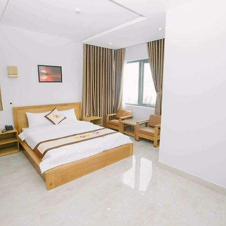 Tan Hoang Long Hotel Da Nang Luaran gambar